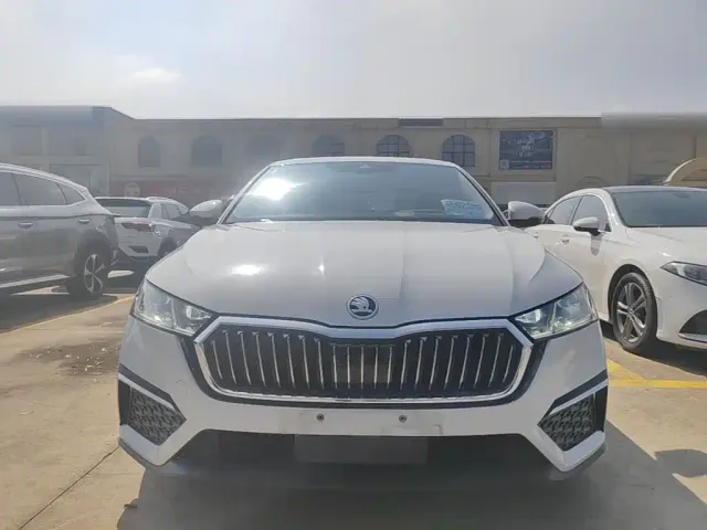 Skoda Octavia — Фото автомобиля 2