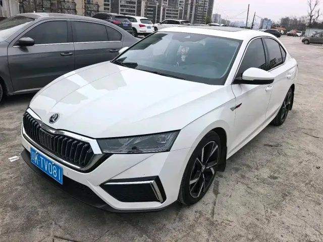 Skoda Octavia — Фото автомобиля 2