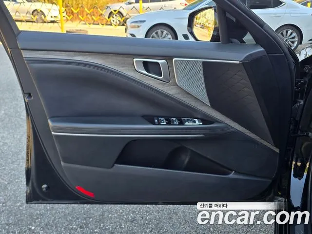 Kia K8 Hybrid — Фото автомобиля 7