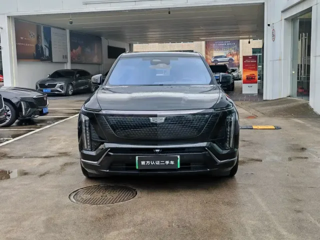 Cadillac Vistiq — Фото автомобиля 2