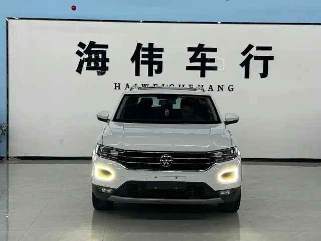 Volkswagen T-Roc — Фото автомобиля 2