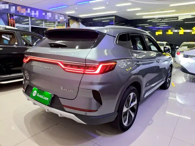 BYD Song PLUS — Фото автомобиля 6