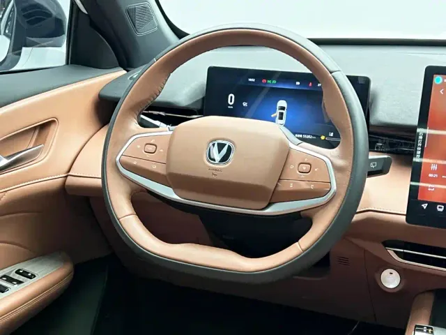 Changan UNI-Z — Фото автомобиля 20