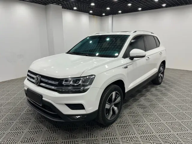 Volkswagen Tharu — Фото автомобиля 3