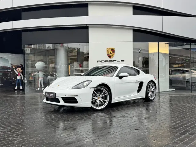 Фотография автомобиля — Porsche 718
