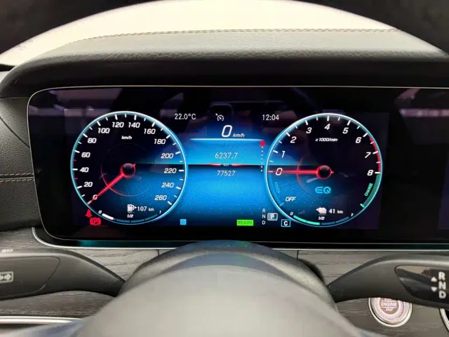 Mercedes-Benz E-Class — Фото автомобиля 15
