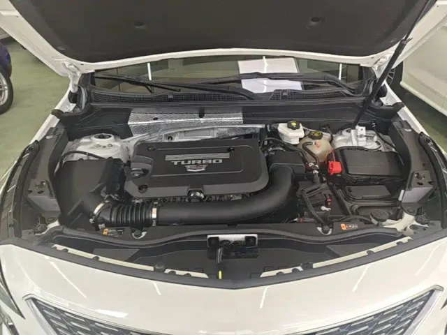 Cadillac XT4 — Фото автомобиля 19