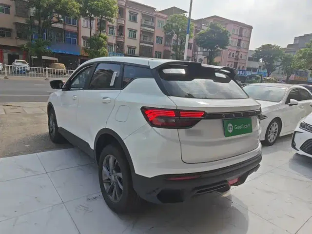 Geely Binyue — Фото автомобиля 4