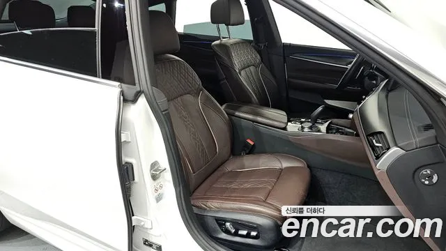 BMW Gran Turismo — Фото автомобиля 10