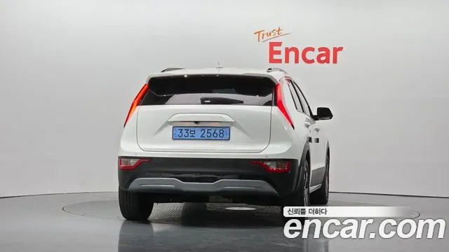 Kia Niro — Фото автомобиля 4