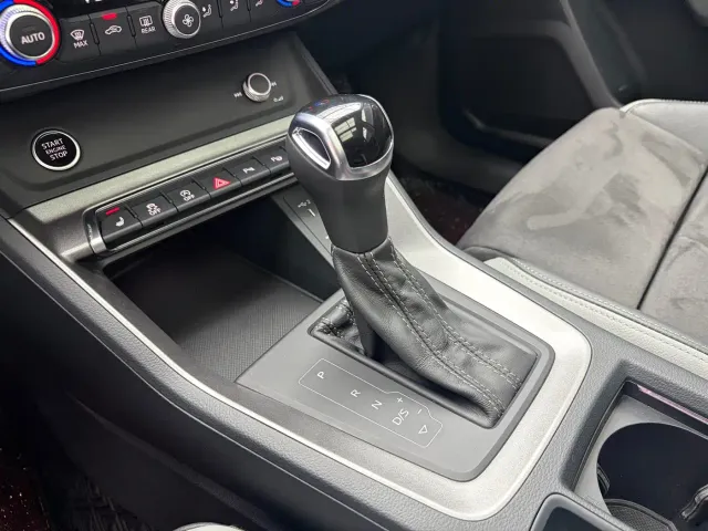 Audi Q3 — Фото автомобиля 12