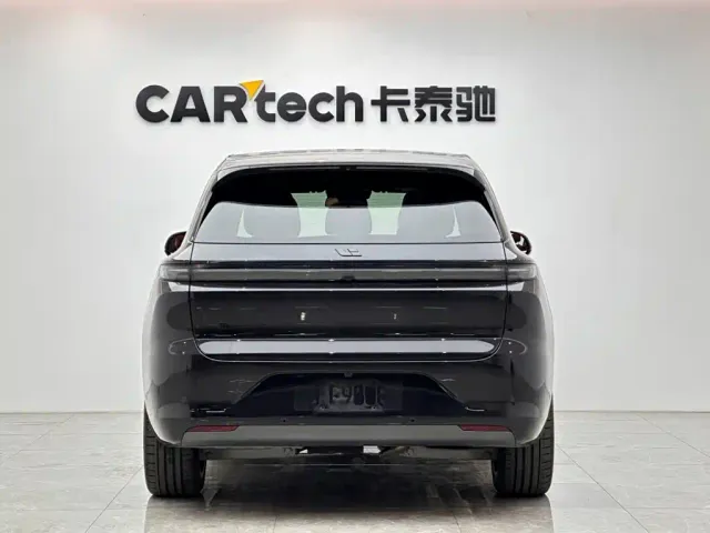 Li Auto L6 — Фото автомобиля 4