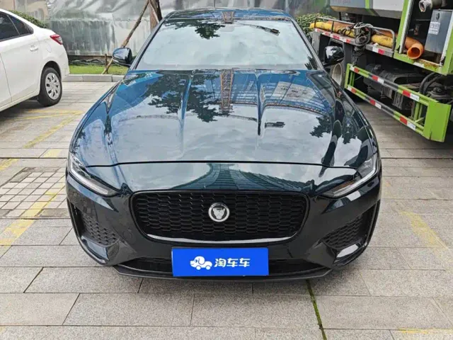 Jaguar XEL — Фото автомобиля 2
