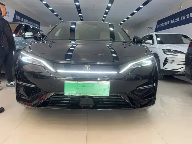 BYD Song L EV — Фото автомобиля 3