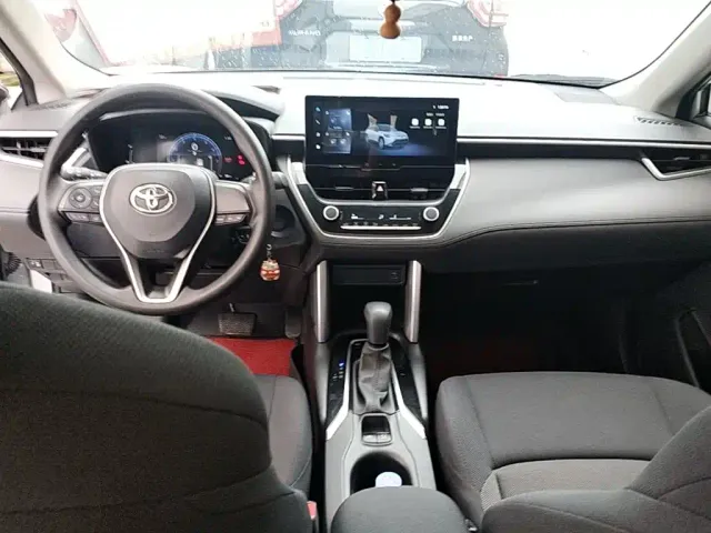 Toyota Frontlander — Фото автомобиля 9