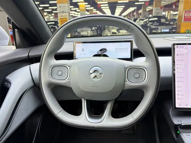 Nio ET5 Touring — Фото автомобиля 10