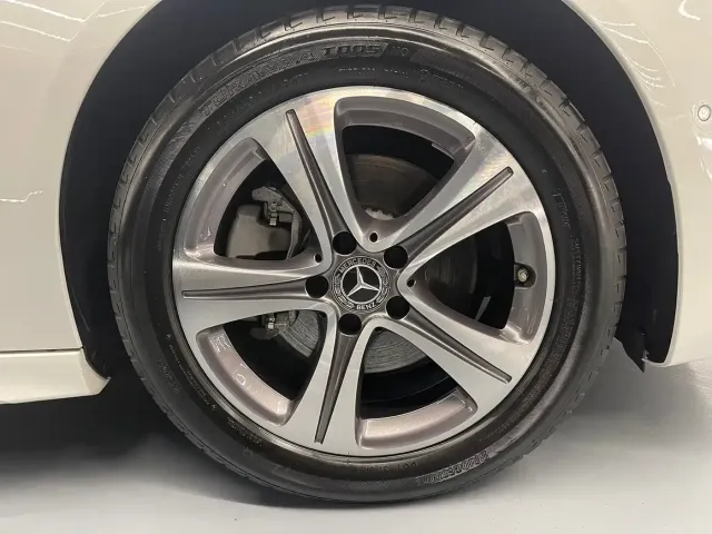 Mercedes-Benz Mercedes-Benz C-Class 2022 C 200 L Sport Version — Фото автомобиля 14