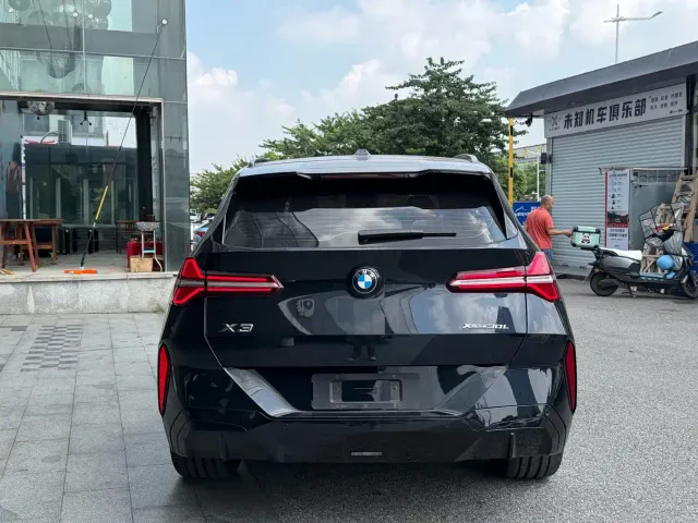 BMW X3 — Фото автомобиля 9