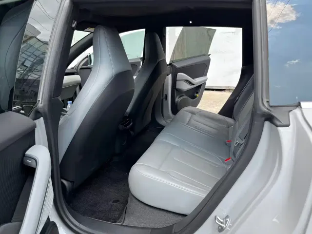 Nio ET5 Touring — Фото автомобиля 8