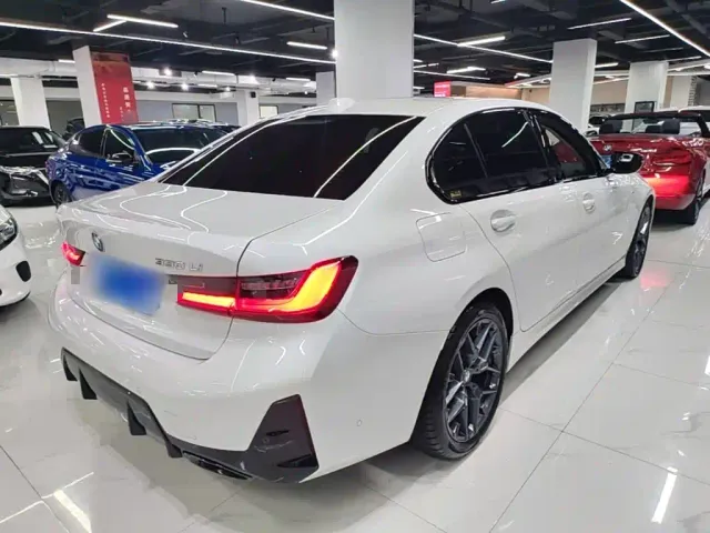 BMW 3 Series — Фото автомобиля 6