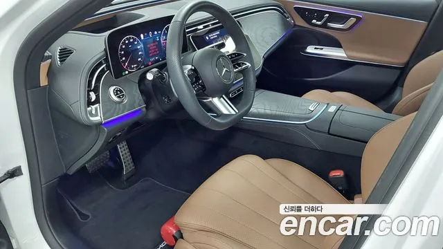 Mercedes-Benz E-Class — Фото автомобиля 9