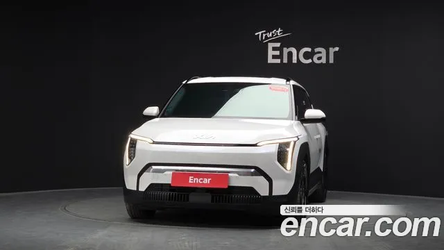 Kia EV3 — Фото автомобиля 3