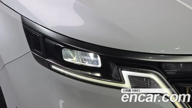 Kia Carnival 4th Gen — Фото автомобиля 7