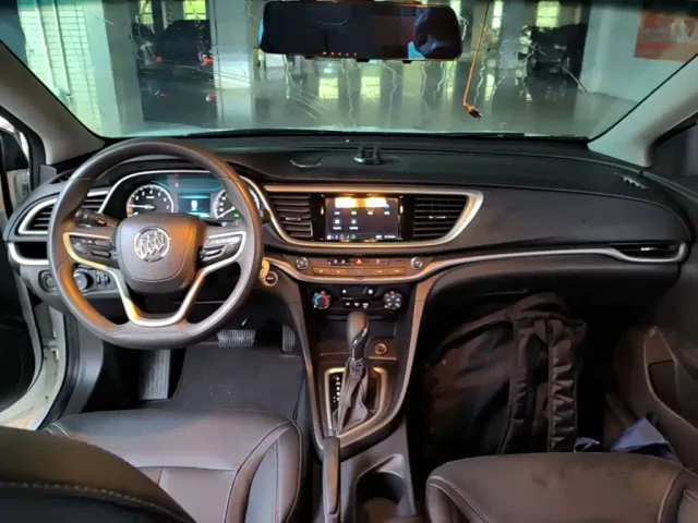 Buick Excelle — Фото автомобиля 9