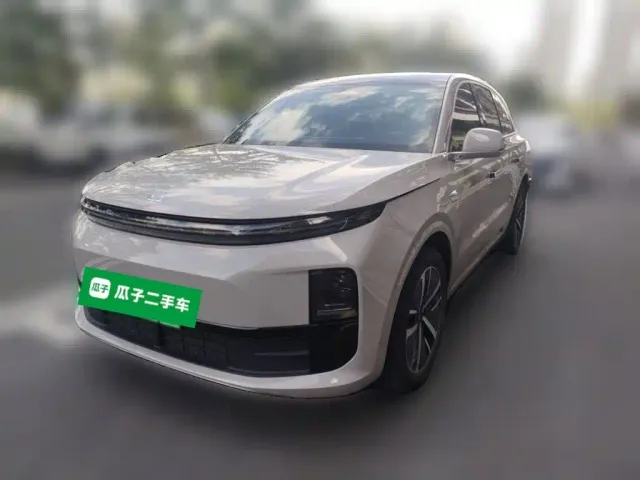 Фотография автомобиля — Li Auto L6