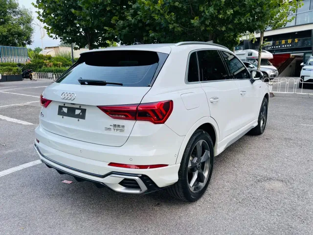 Audi Q3 — Фото автомобиля 7