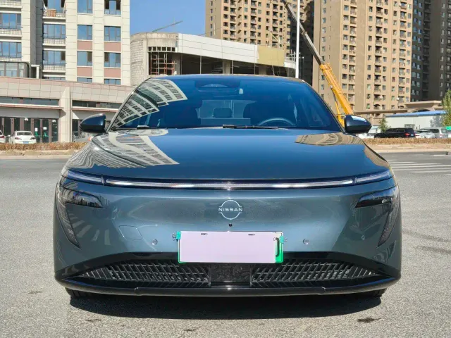 Nissan N7 — Фото автомобиля 2