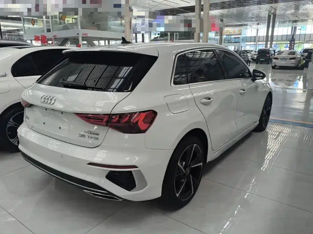 Audi A3 — Фото автомобиля 4
