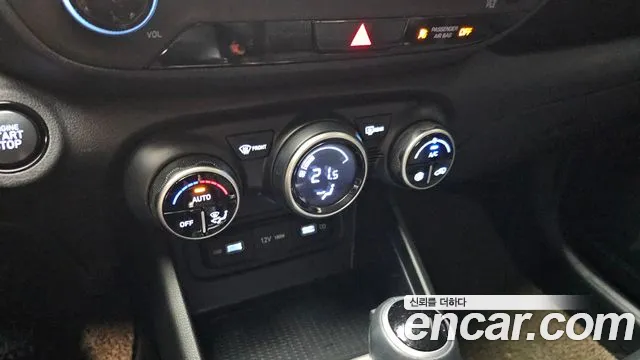 Hyundai Venue Venue 1.6 Modern Plus — Фото автомобиля 19