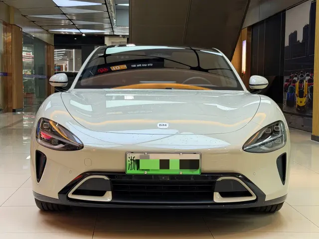 Xiaomi SU7 — Фото автомобиля 2