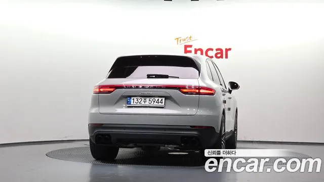 Porsche Cayenne PO536 — Фото автомобиля 4