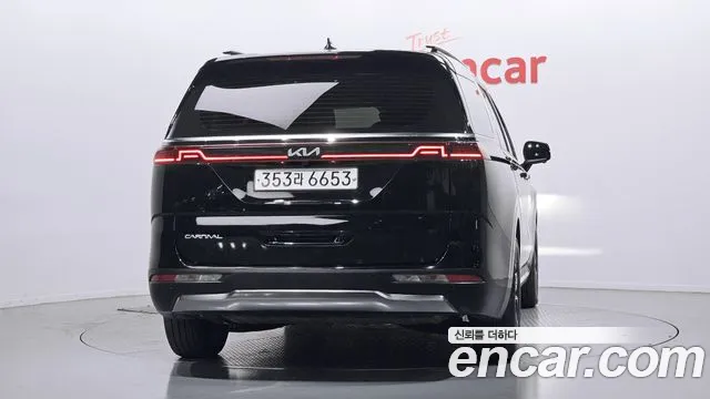 Kia Canival Carnival 4 поколение Дизель 9 мест Signature — Фото автомобиля 4