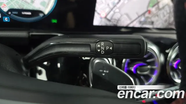 Mercedes-Benz EQA — Фото автомобиля 9