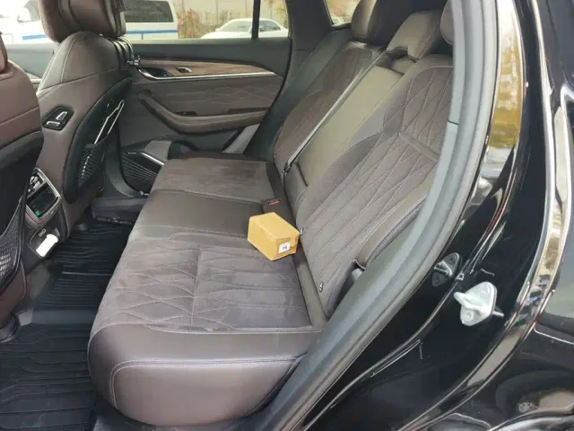 Geely Xingyue L — Фото автомобиля 13