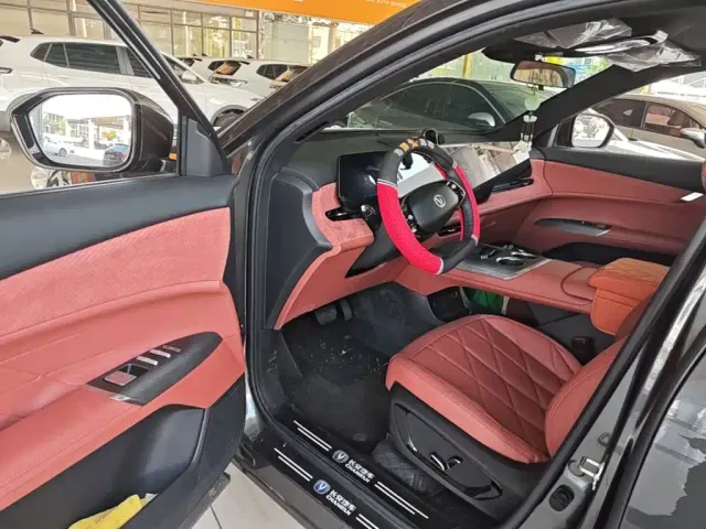 Changan CS75 Plus — Фото автомобиля 15