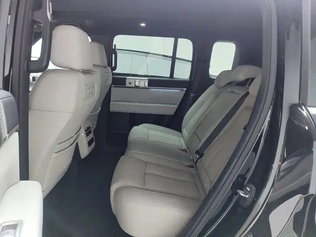 BYD FangChengBao Titanium 7 — Фото автомобиля 16