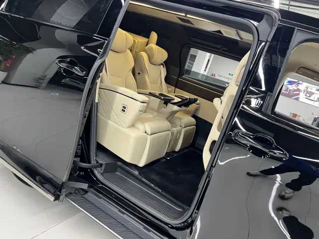 Toyota Vellfire — Фото автомобиля 13