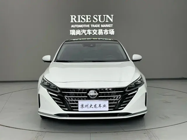 Nissan Teana — Фото автомобиля 2