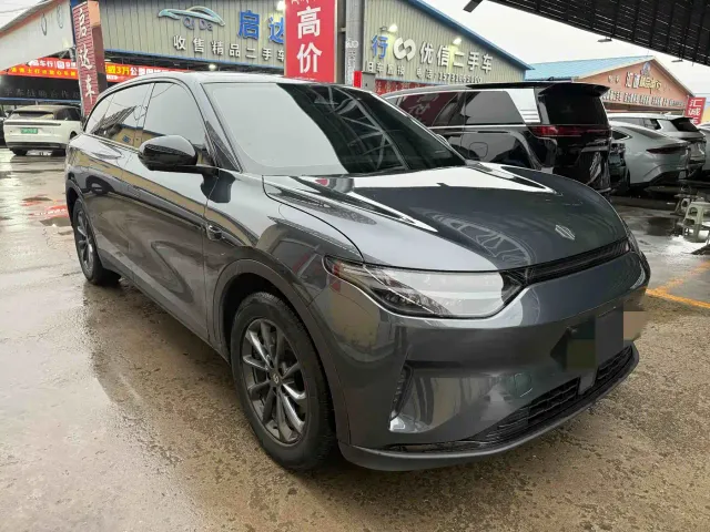 Leapmotor C11 — Фото автомобиля 3