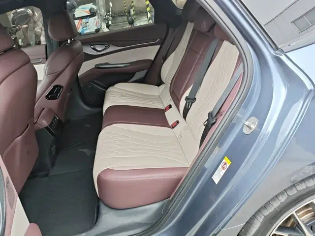 BYD Seal — Фото автомобиля 13