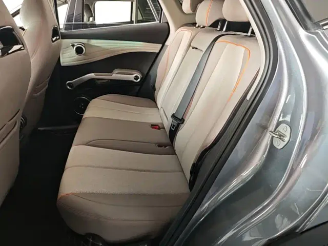 BYD Yuan PLUS — Фото автомобиля 16