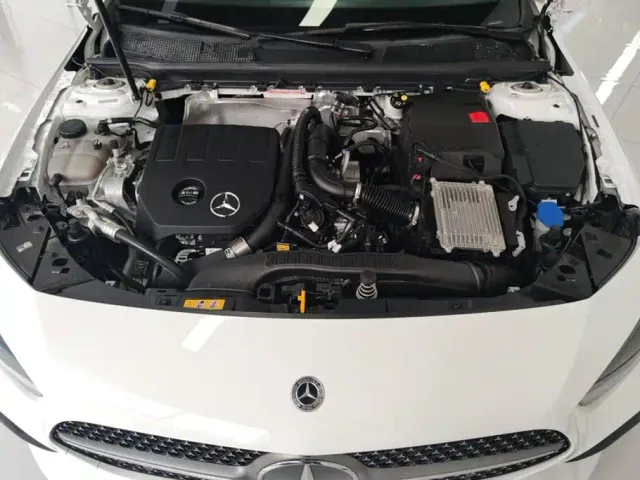 Mercedes-Benz A-Class — Фото автомобиля 10