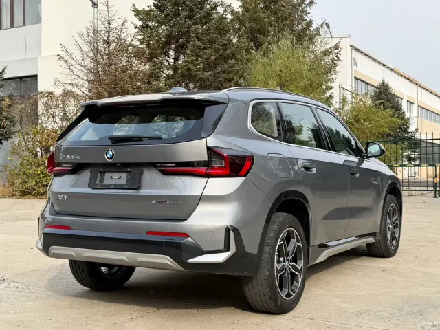 BMW X1 — Фото автомобиля 5