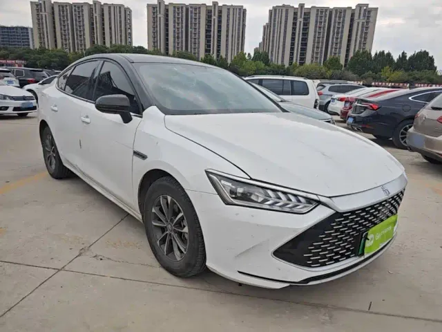 BYD Qin PLUS — Фото автомобиля 3
