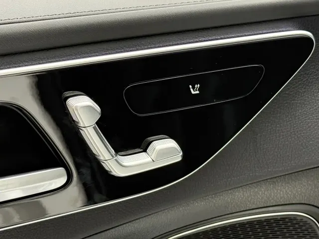 Mercedes-Benz C-Class — Фото автомобиля 13