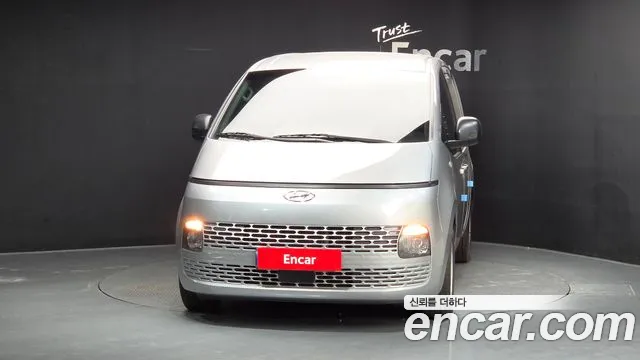 Hyundai Staria — Фото автомобиля 3
